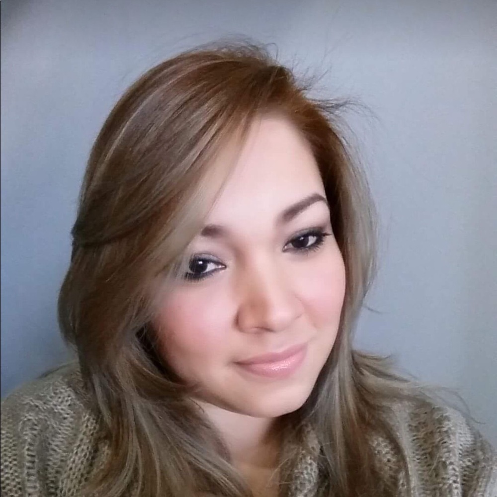 Meet your Posher, Angeles
